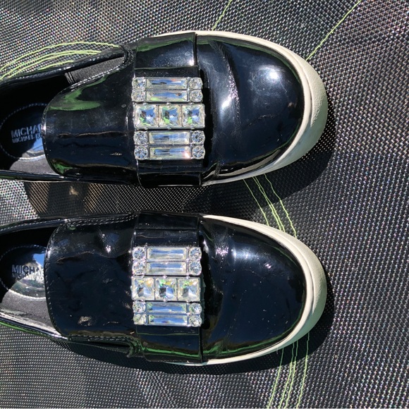 Michael Kors Michelle faux Patent Leather Sneakers Shoes - Picture 5 of 7